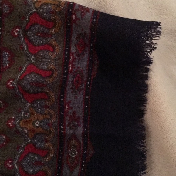 Black Colorful Pattern Large Body Scarf NWT - Picture 4 of 11